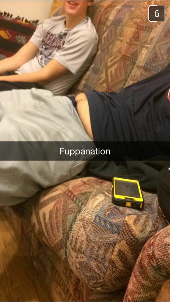 BillyHerdzina18's tweet photo. Only reason I like Boomer #FrontAss http://t.co/VXn68ozR1r