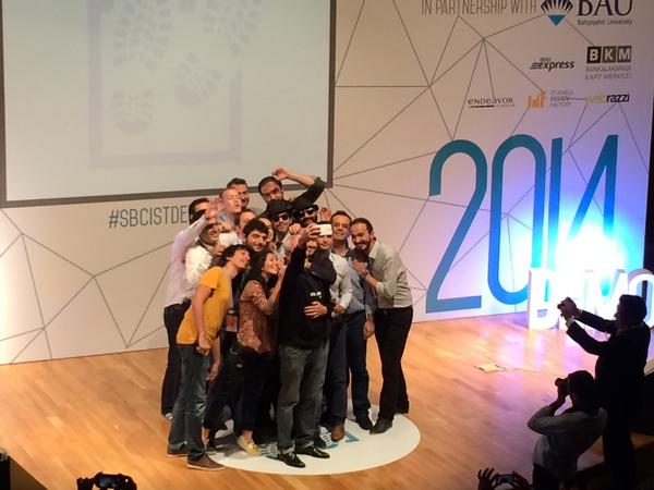 <a href="/cepstoptr/">cepstop</a>  <a href="/sbcIstanbul/">Sbootcamp Istanbul</a> #selfie   "