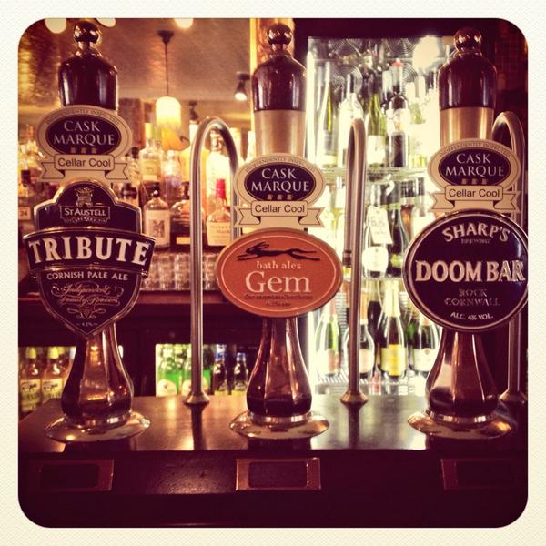 caskmarque's tweet photo. RT @TheFlyerBristol: Just had a visit from @caskmarque and received full marks for our ales #cellarcool #welovebeer http://t.co/2soQPQuadn