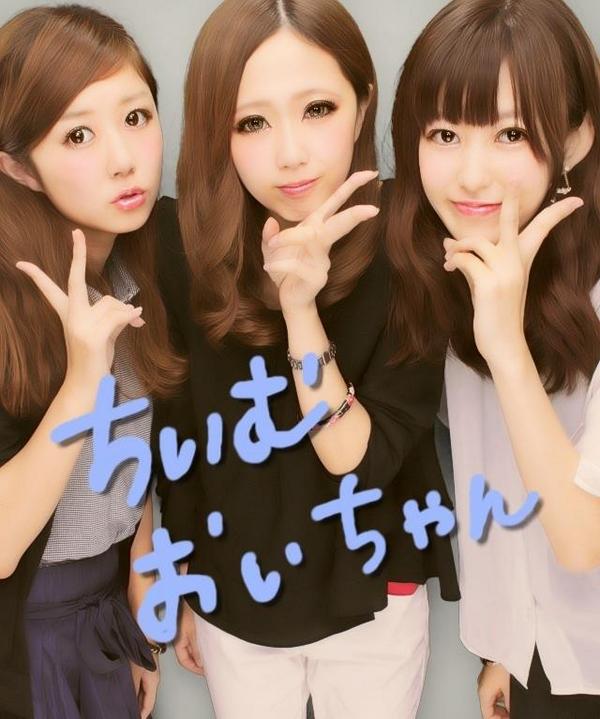 ritothan's tweet photo. 昨日はおいちゃんで久々に会って
笑いまくりお腹やばかった(笑)
最近は上海行ったり、髪の毛きちがいなったり
今日は成績発表で学校行ったら
サプライズ。
プレゼント嬉しすぎた。
本間にありがとう(:_;)!!!! 
감사합니다♡ http://t.co/mKQAqqN8GX