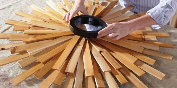 You don't need expensive materials to get a high-end look. Build this #DIY sunburst mirror! thd.co/XcnFjc ”