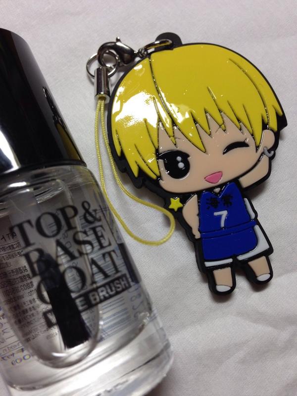 はみー บนทว ตเตอร ラバーストラップは可愛いけど汚れやすくて悲しいので マニキュアのトップコートを満遍なくたっぷり塗るとツヤ出るし汚れにくくて便利です もし良かったら皆様お試しあれ Http T Co Wqgbkozfku