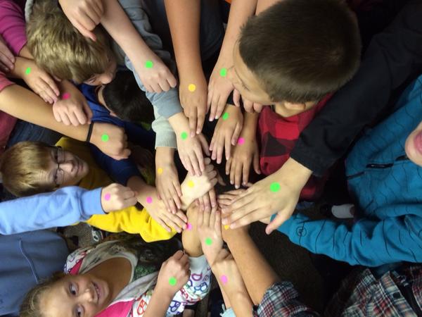 teacherjkelly's tweet photo. Our Dot huddle! 4th hour. #dotday2014 @teacher6th @OMS6th @tjshay @FableVision @Mrs. duff's class http://t.co/gJDt6FFnso