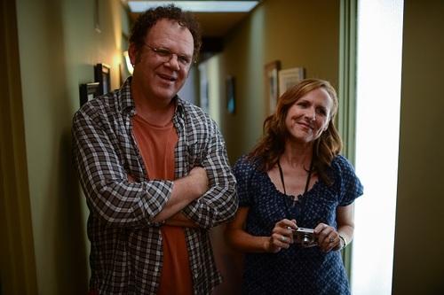 "SHES 50! FIVE-0!" Happy 50th Birthday to todays über-cool celebrity w/an über-cool camera: MOLLY SHANNON 