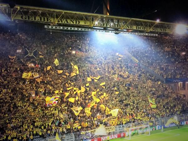 BVB's tweet photo. The beautiful South. :-) #bvbafc #UCL http://t.co/iEBfVVgEZF