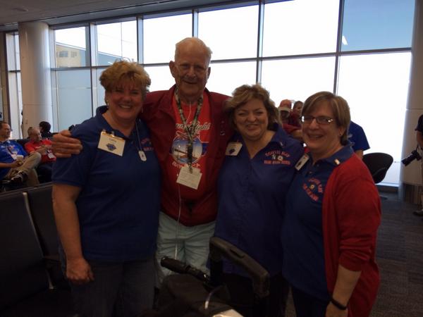 Honor Flight  BA tweet media