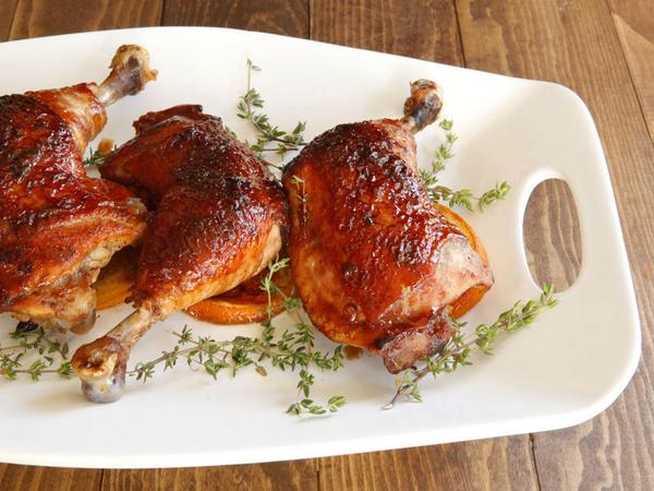 Date Glazed Orange Chicken Recipe via <a href="/toriavey/">Tori Avey</a> ow.ly/RUbFC
