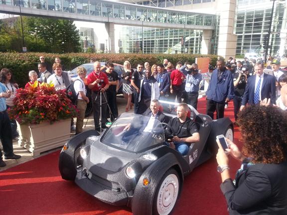 wbir's tweet photo. Local business, UT students help build world's first 3-D printed car. http://t.co/qf9m7lH3ZY http://t.co/5Lvj70BWbV