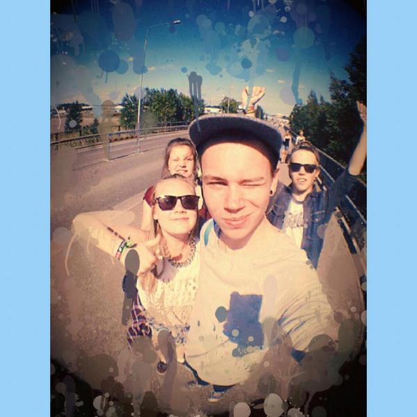 softengineLT's tweet image. School eat all my time!😪 sorry that i am so unactive! And yes i really cant wait till album will be realised!