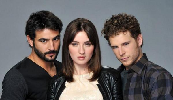 Hermanos12345's tweet photo. RT Si tú también vas a ver #Hermanos1. http://t.co/YupajBZ6SK