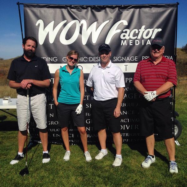 W0Wfactormedia's tweet image. The serious crew! Loving it! @midtownplazaSK #midtowntourney #funhole #yxe