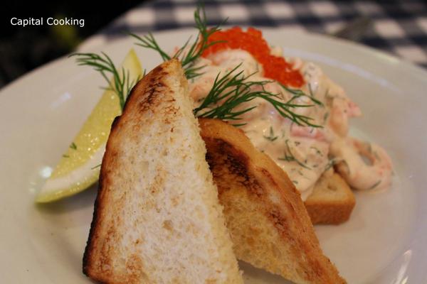 Notorious Pink Rose tweet media