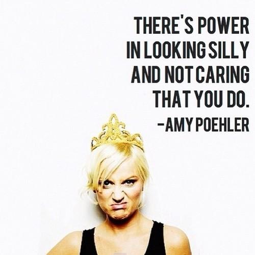 Wishing a very happy birthday to Amy Poehler! Thx for the laughs & for ur amazing work empowering girls w/ 