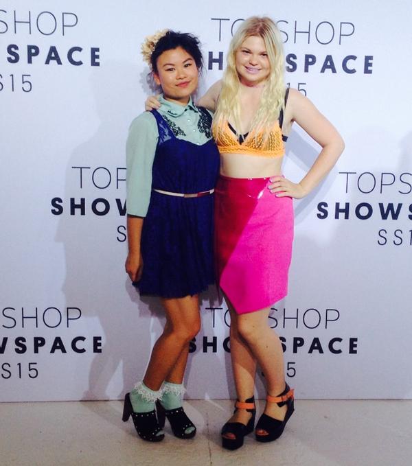 Mei_Mac's tweet photo. #LFW #TopshopShowspace Such an incredible atmosphere @topshop with @ElviraHoby. Last show of the season! http://t.co/2XhPzkTlcG
