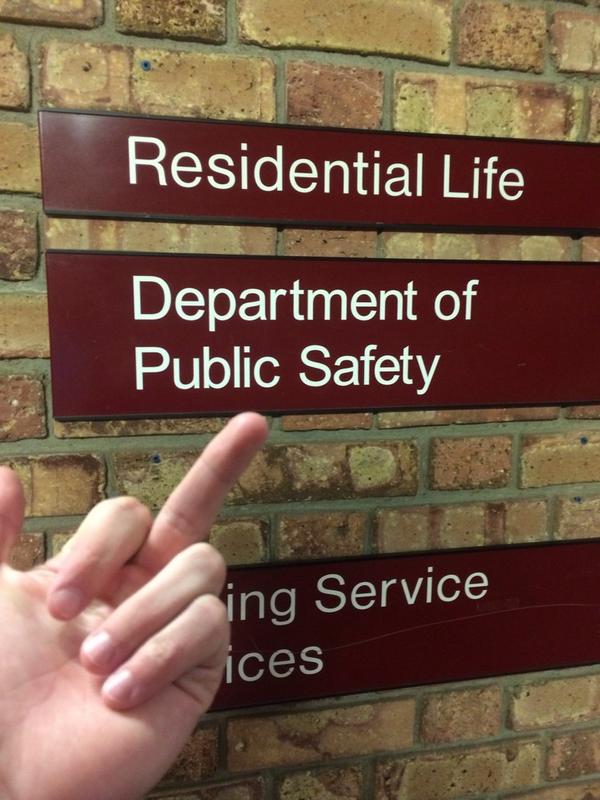 BSUminors's tweet photo. Fav if you hate public safety #fuckem http://t.co/1sEslbzyXx