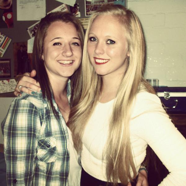 ZanmariS's tweet photo. Happy birthday @LeoniHurter. Soooooo lief vir jou xx http://t.co/Q6wEPZXEcq