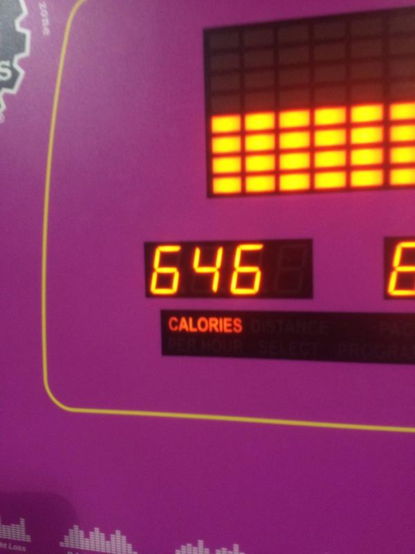SarahYesWeekly's tweet photo. Just ran 4 miles and walked the rest! I'm seeing some gym progress! Bye bye 646 calories! @PlanetFitness http://t.co/hcOKyHiyLW