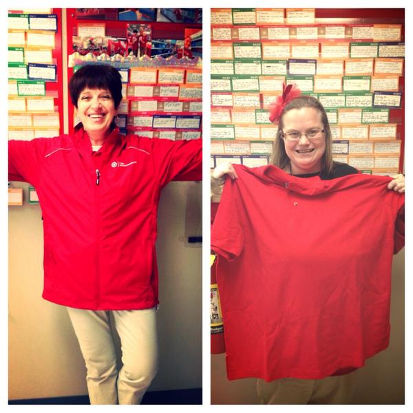 JansonKinsley's tweet photo. “@abby_nygaard: 16 Redcards by 4:30- 7 a piece for these ladies!! #WeBelieve at #THE693! http://t.co/QfQV7xam9q" #submarine #hashbrown