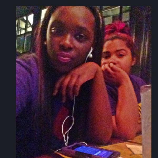 mahogany_renee's tweet image. #AfterPractice #WingNight 😘