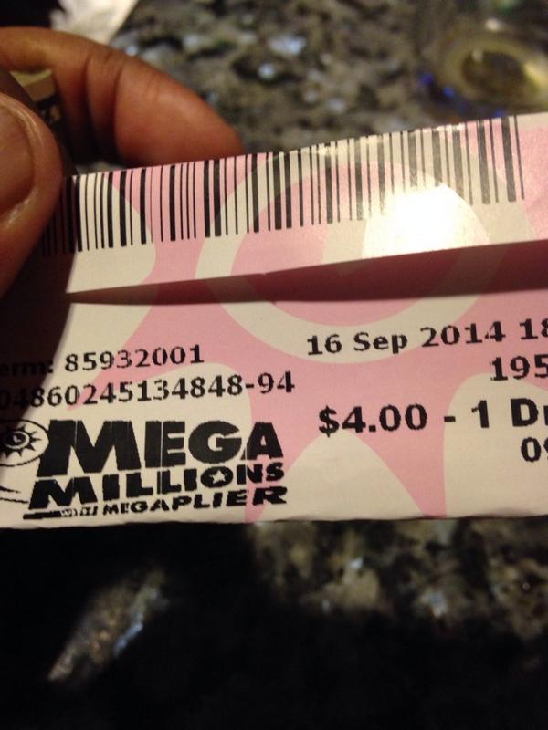 RetiredRob365's tweet photo. 62 million would buy some awesome playoff tickets! http://t.co/wGQTBEZIdS