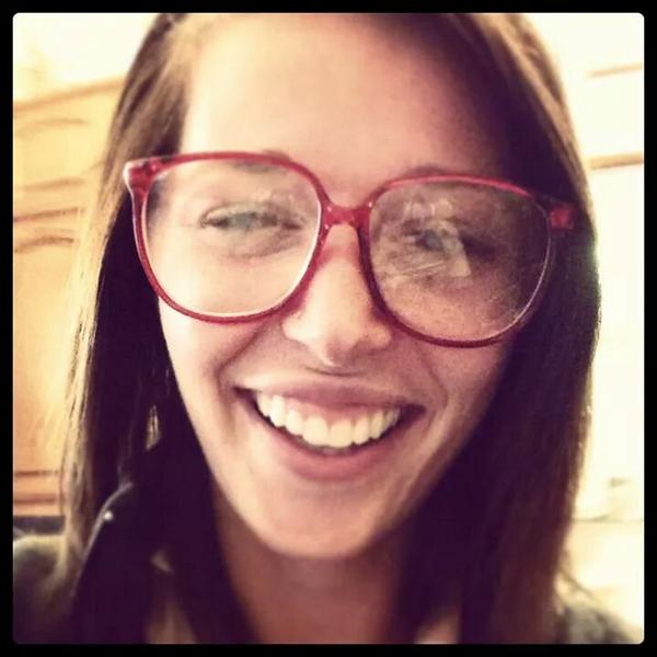 btwarog5's tweet photo. This girl!! http://t.co/ptKkXUka86
