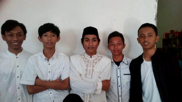 aldi40296342 tweet picture