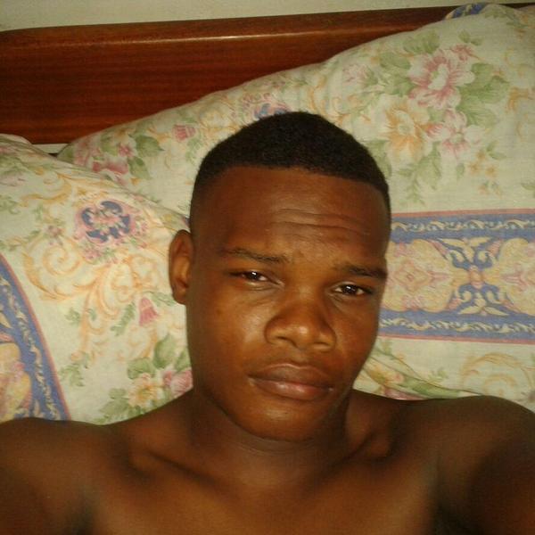 dwaynjoval's tweet photo. http://t.co/UqkXBZySKo