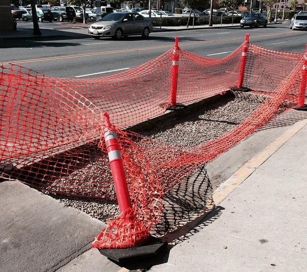 Jakeon6th's tweet photo. @BikeSD Such exciting news! The bicycle corral is finally being installed in front of @Jakeon6th! http://t.co/Y2HLs7Zfvk