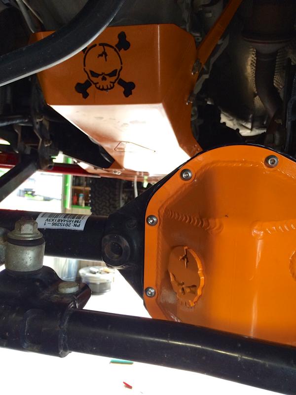 HaukOffRoad's tweet photo. A set of our tuff skids installed recently on a 2012+ #Jeep #JK Ultimate Protection! #DoYouWheelBro? #RiverRaider http://t.co/ib77eLDamd