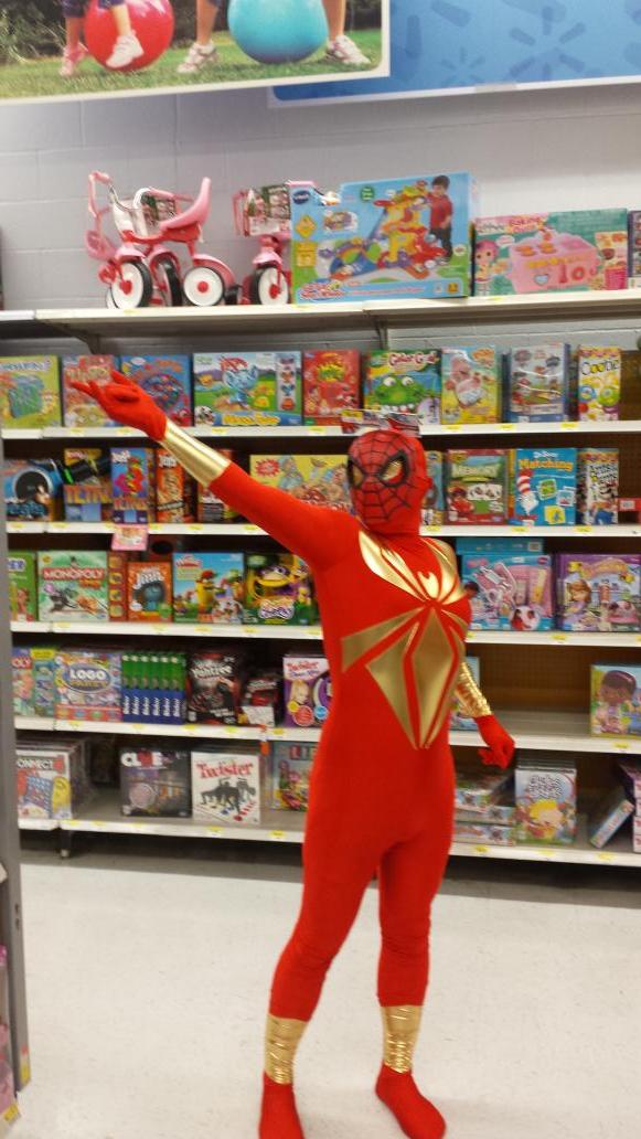 Traigo's tweet photo. Iron spiderman visited Walmart! http://t.co/DwqVkMi2iZ