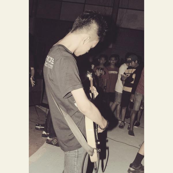 NhDoni's tweet photo. #TerataiSquad2#Gigs#BadXTrip http://t.co/VYdP89V2fw