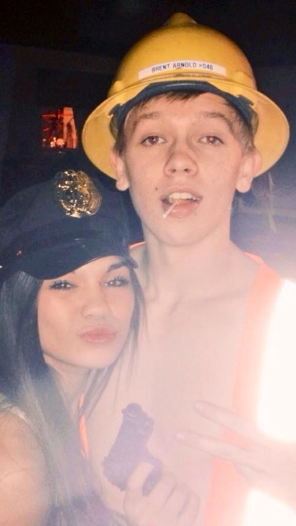 D_Eibel's tweet image. Happy birthday MIK☺️🎊🎉🎊 yay the big 17!!!!! #ImTheFirst @mikaelagalagher