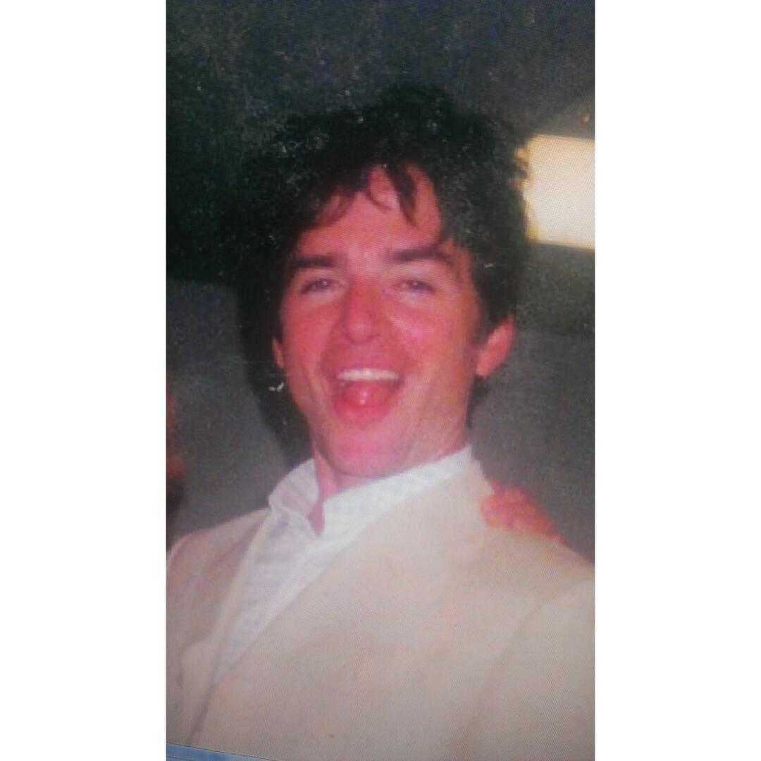Happy birthday Matthew Settle 