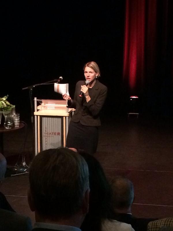 basibink's tweet image. Thema #Jeugdwerkloosheid van @MirjamSterk bij #PFV14 in Barneveld. Mooie aansluiting op #jeugdopzoek