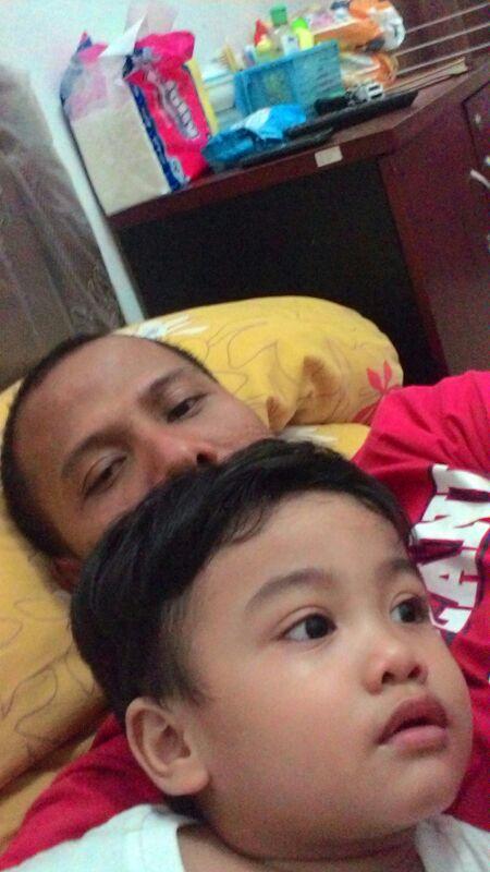 rofikhidayat's tweet photo. Selfie ...abis sakit elano ...timbul semangat sehat http://t.co/XUPPV9Noqz