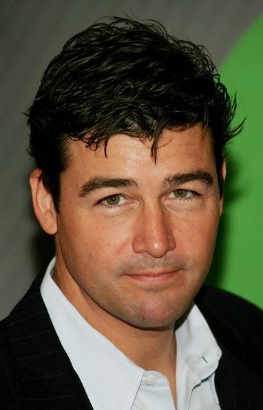 Happy Bday Kyle Chandler!!! 