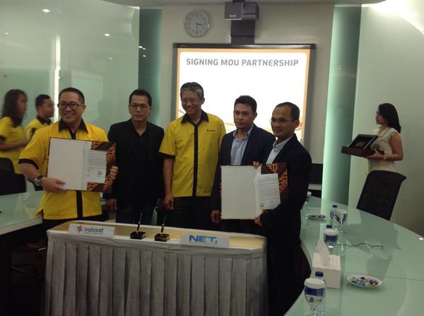 Bakal banyak kejutan dari MOU @netmediatama dan @IndosatMania. Tunggu saja ... #IndosatWithNET http://t.co/V8dmh0si9X