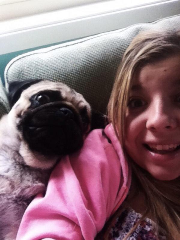 NyssaBooth's tweet photo. @drhulbs probs my favourite selfie of my pug and I #arts2091 #selfiesumbission http://t.co/Rt5JCC9z7V