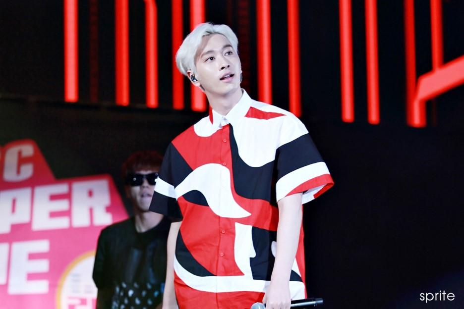 BxuYKqVCEAEztUN.jpg:large