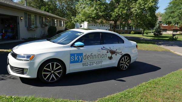 BFreeMotivation's tweet photo. Drone photography rocks #automarketing  world! @VW products promote the brand well! @AutoVaultMN @Idealcarmatch http://t.co/wOVd2xb9bq