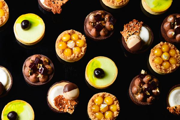 Tarts! <a href="/LanghamChicago/">The Langham Chicago</a>