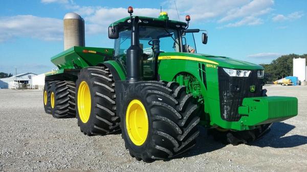 TomFarms's tweet image. One of yesterday's projects, replacing the tires on this tractor to floater tires.  #tomfarms #lesscompaction #smooth