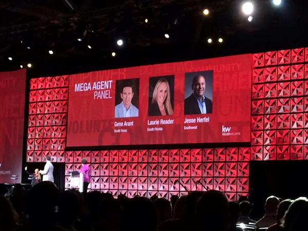 lauriewdavis's tweet photo. “@kwri: These MEGA agents have MEGA culture! Lead by culture and lead by example. #kwmc #DoTheTwo http://t.co/NweNTxmhEv”