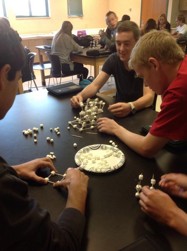 Miss Butz tweet media