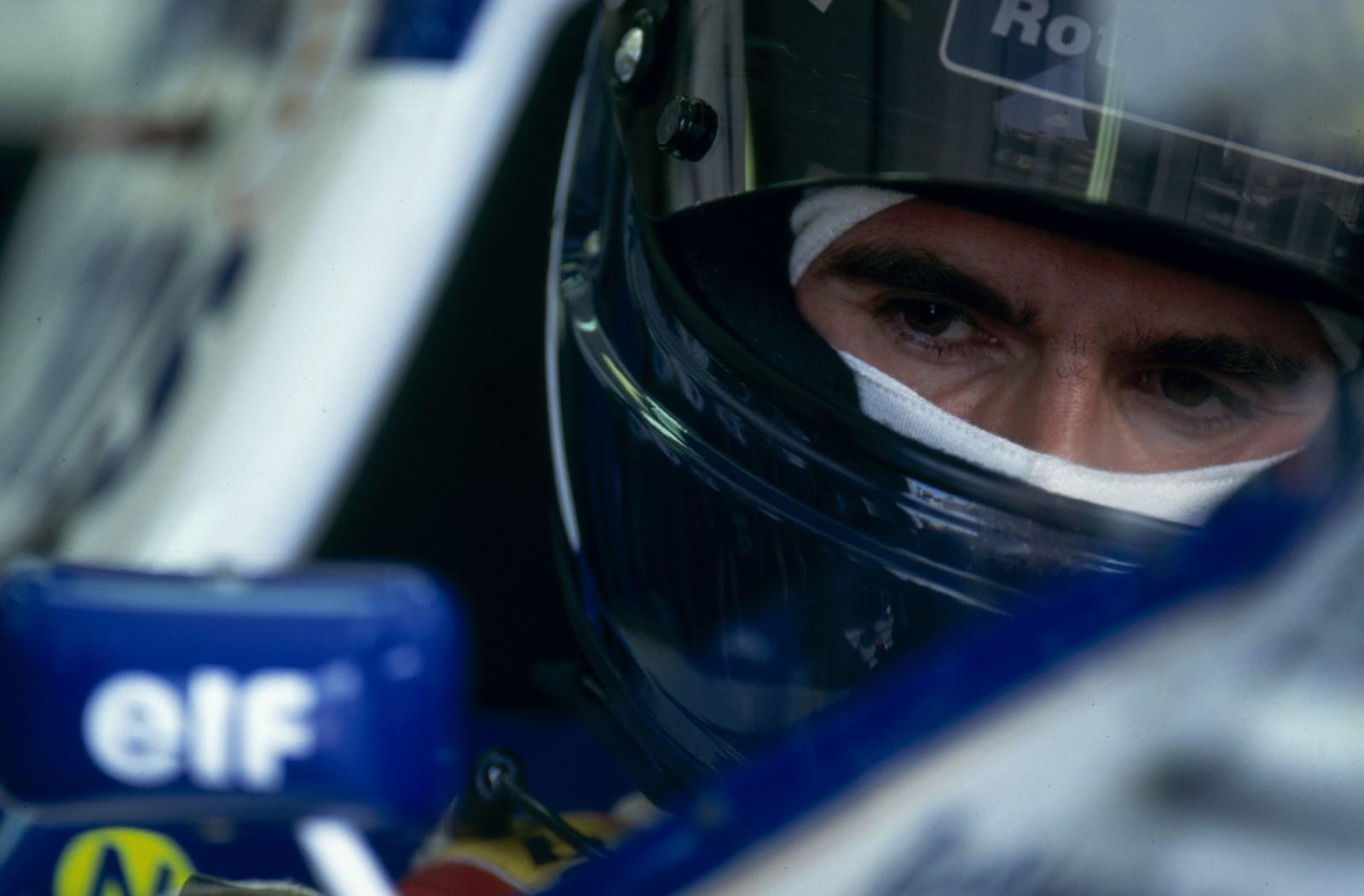 Happy Birthday to F1 legends Damon Hill & Stirling Moss, 54 and 85 today respectively  