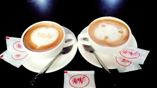 Ijen Cafe tweet media