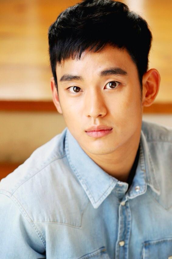 BxvuJrhCEAImG-9.jpg:large