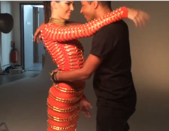 KarJennerDaily's tweet photo. Kendall:" haha love you http://t.co/YMTrxXjGmG …
" #KJupdates http://t.co/79cs9cgxQE