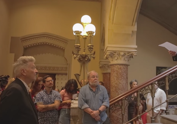 meaningbusiness's tweet image. .@nativeshell Thought of you "@indiewire: WATCH: David Lynch tours his museum exhibit: goo.gl/RTUR1p http://t.co/OYyyjNuEQ3"