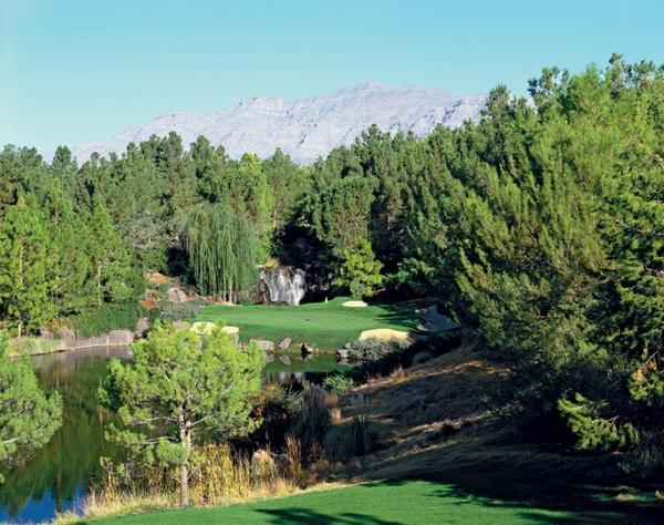 NanuPrince's tweet image. @THEpnGolfClub look for three to four themes in this design destined to be top ten in Word. Cost $50M-100M